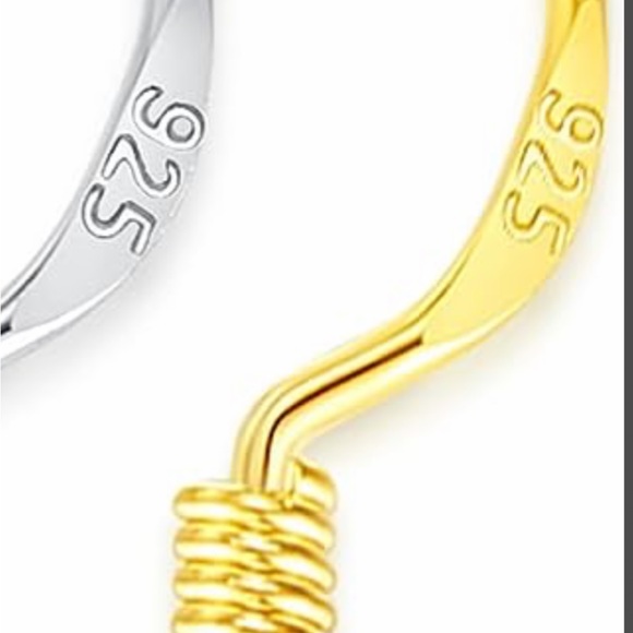 Tulip glass earrings - Picture 3 of 3